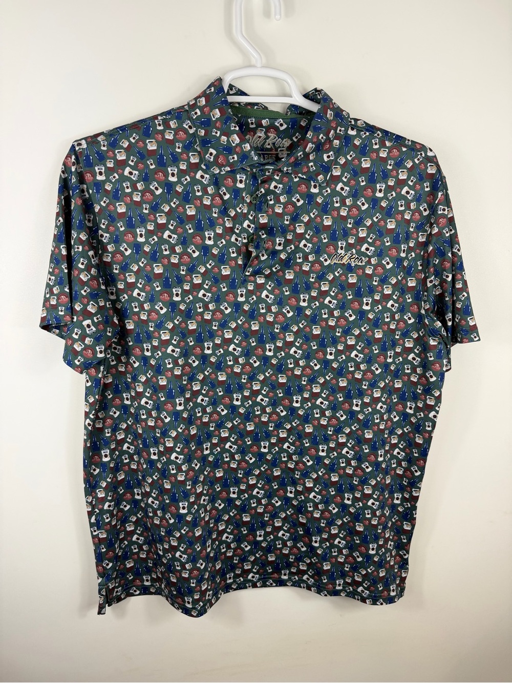 Old Row Stretch Green Beer Graphic Print Short Sleeve Button-Up Shirt L